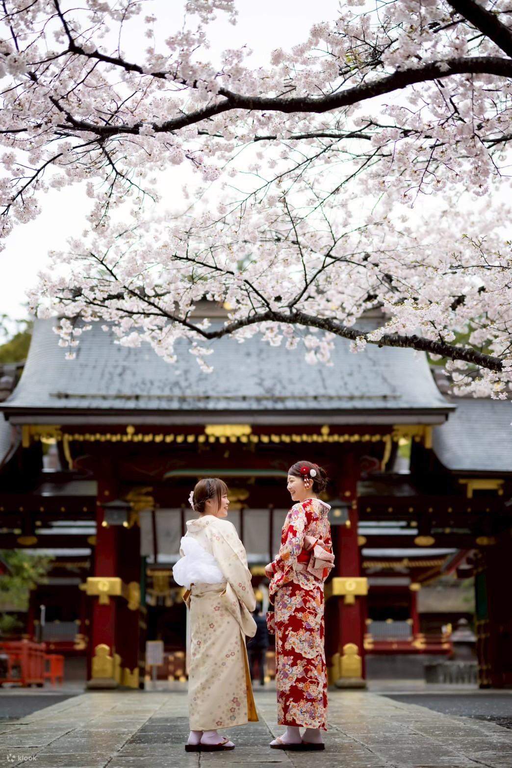 어디에서도 볼 수 없는 독창적인 디자인과 다양한 스타일을 만나보세요!